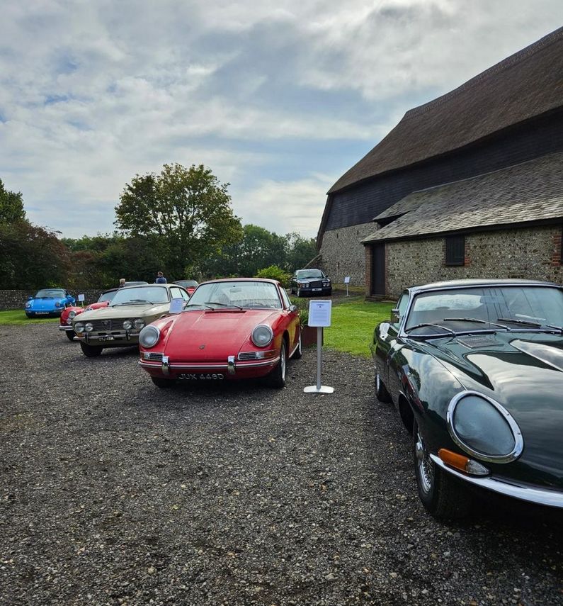 Classic and Sportscars 29 June 2024